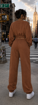 Jogger-Set mit kurzem Oberteil (Dunkelbraun)