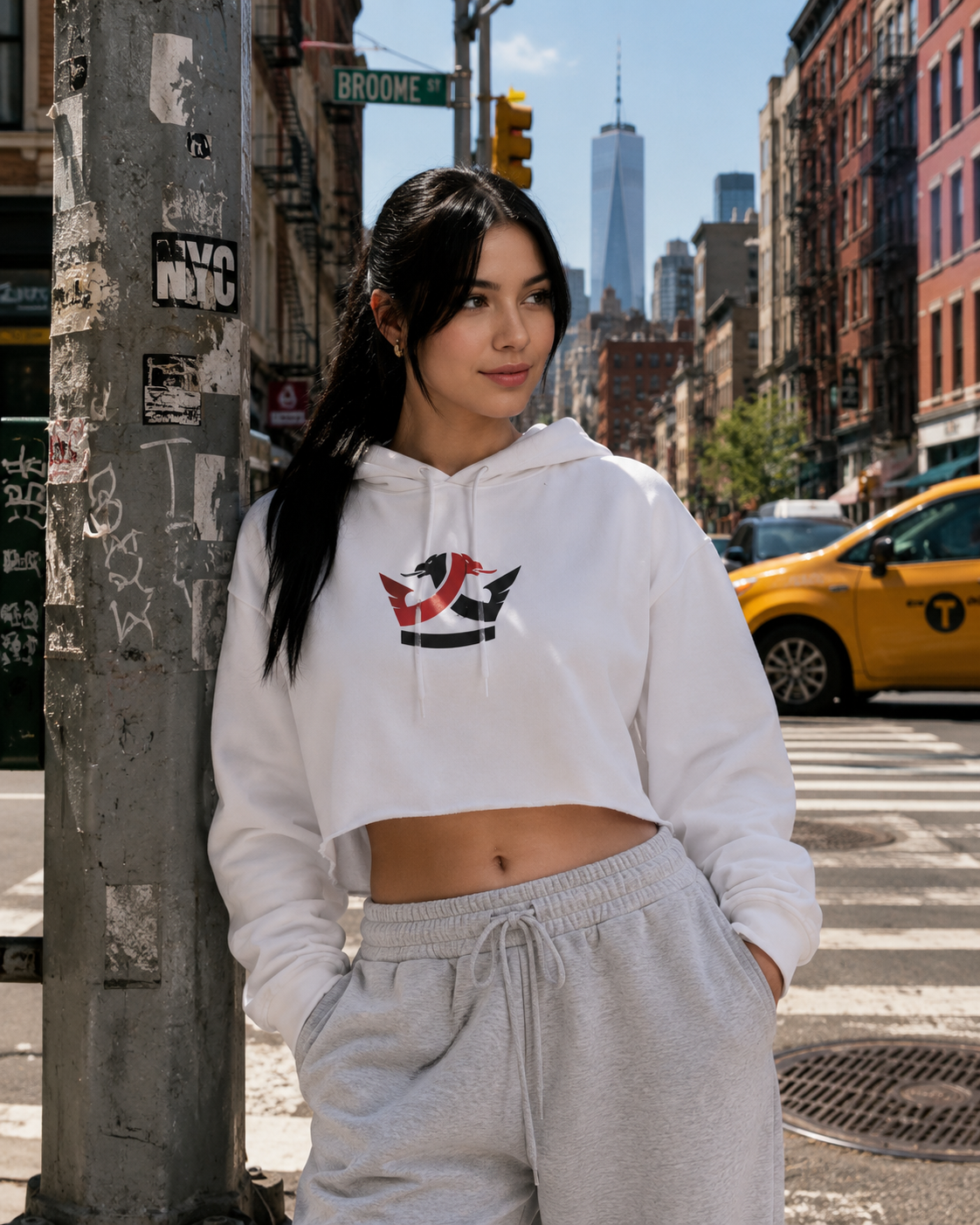 Leichter Crop Hoodie-White Crown