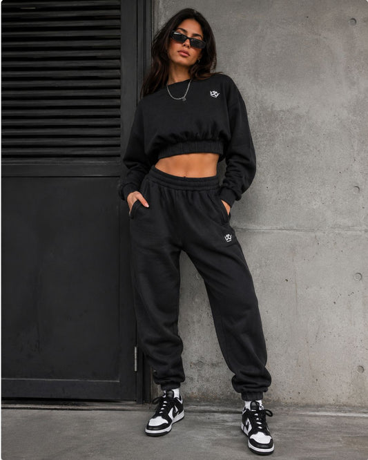 Jogger-Set mit kurzem Oberteil (Schwarz)